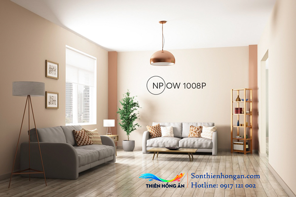 Màu sơn kem nhạt NP OW 1008P kết hợp với nội thất gỗ đem đến cho không gian phòng khách sự sáng thoáng và hiện đại